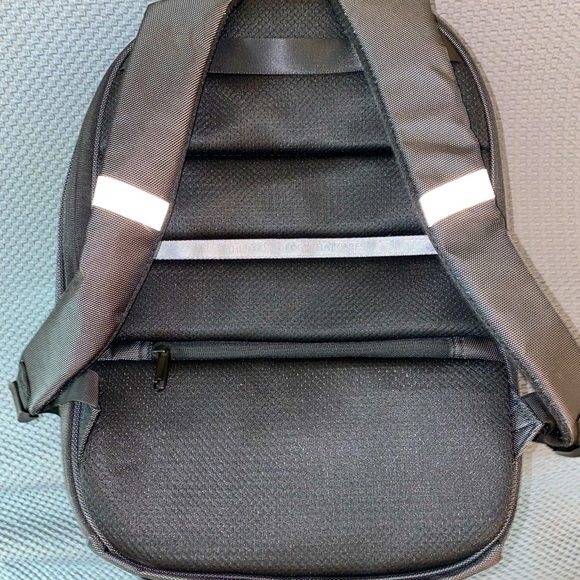 Cat Bubble Backpack - Picture 3 of 7